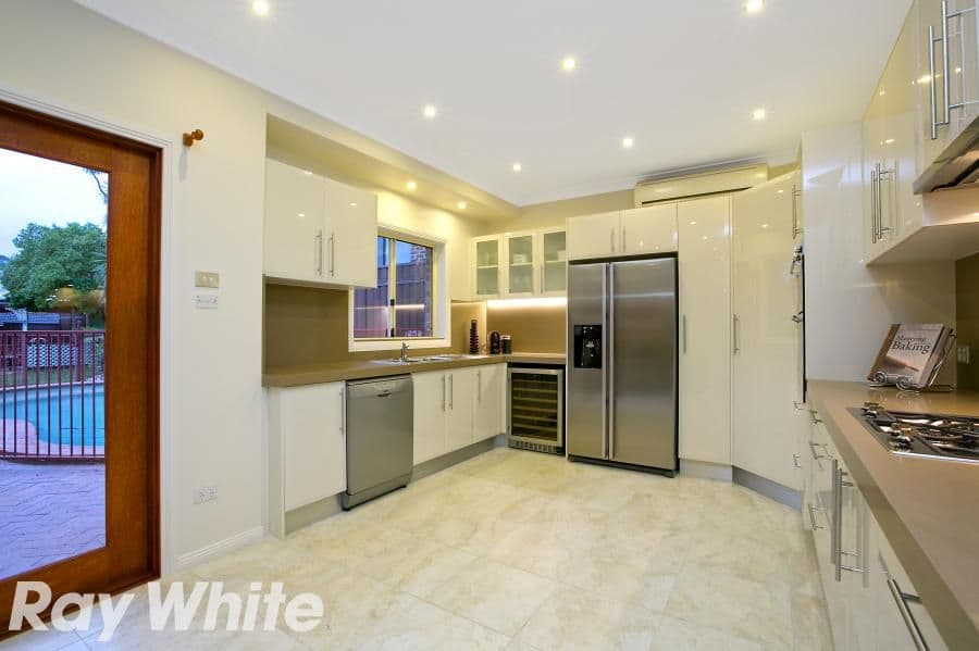2 Tappeiner Court, BAULKHAM HILLS NSW 2153, Baulkham Hills - Thumbnail 3