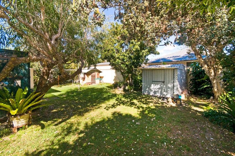 180 Townson Avenue, PALM BEACH QLD 4221, Palm Beach - Thumbnail 6
