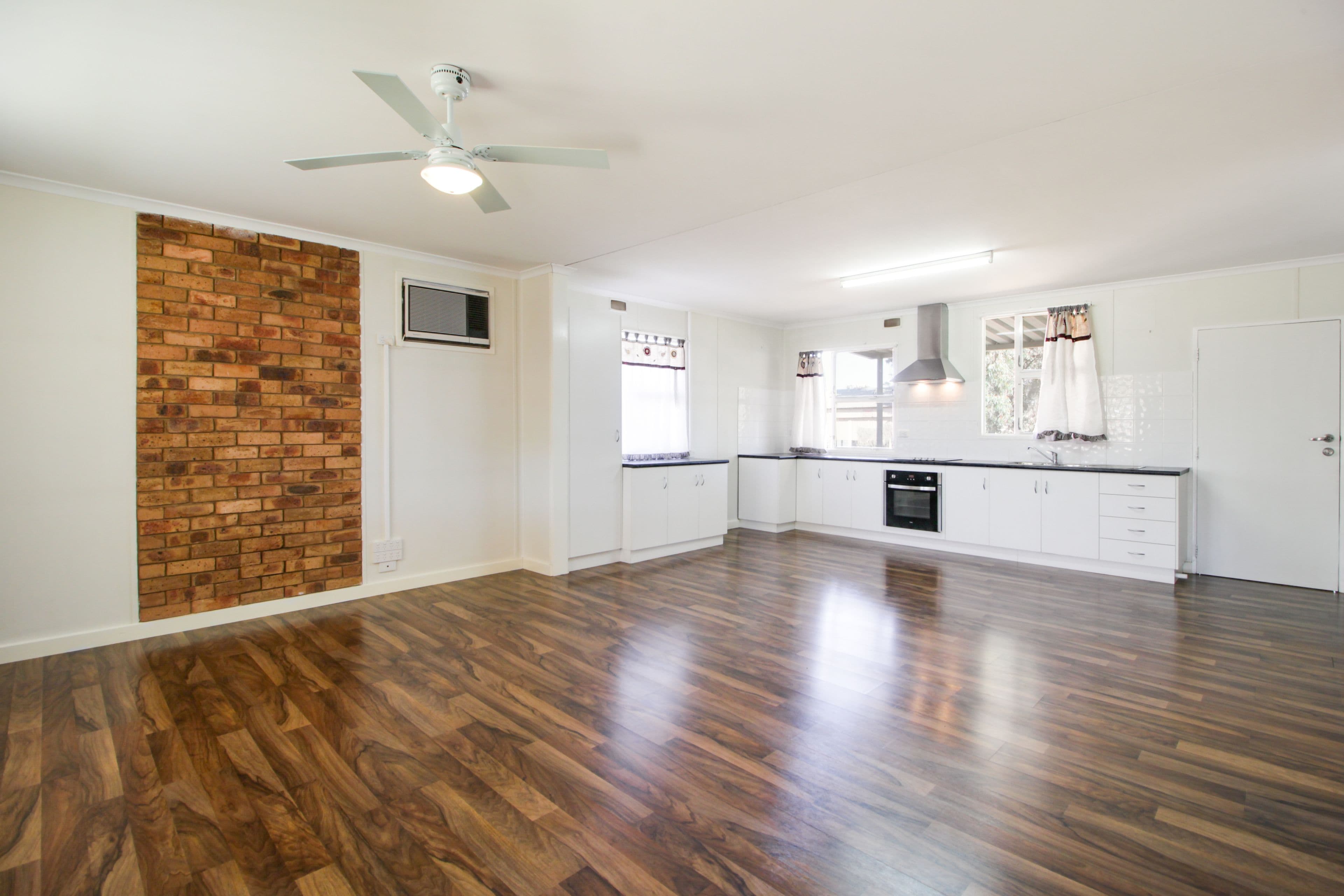 21 Cooper Street, Berri SA 5343, Berri - Thumbnail 4