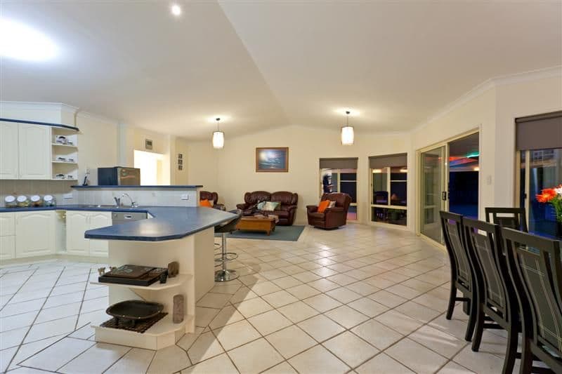 3 Horsley Place, VICTORIA POINT QLD 4165, Victoria Point - Thumbnail 5