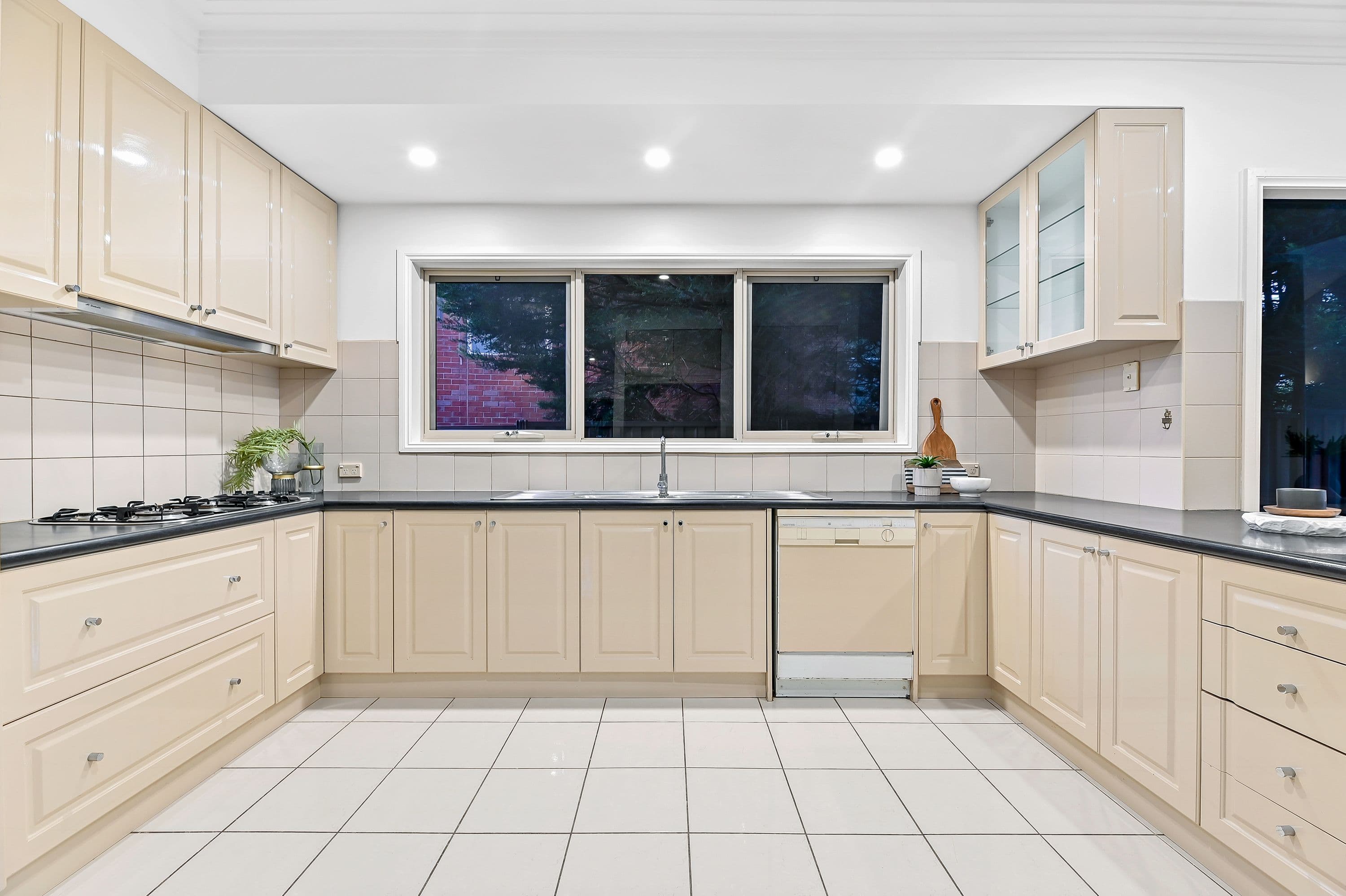 31 Pitfield Crescent, Rowville VIC 3178, Rowville - Thumbnail 7