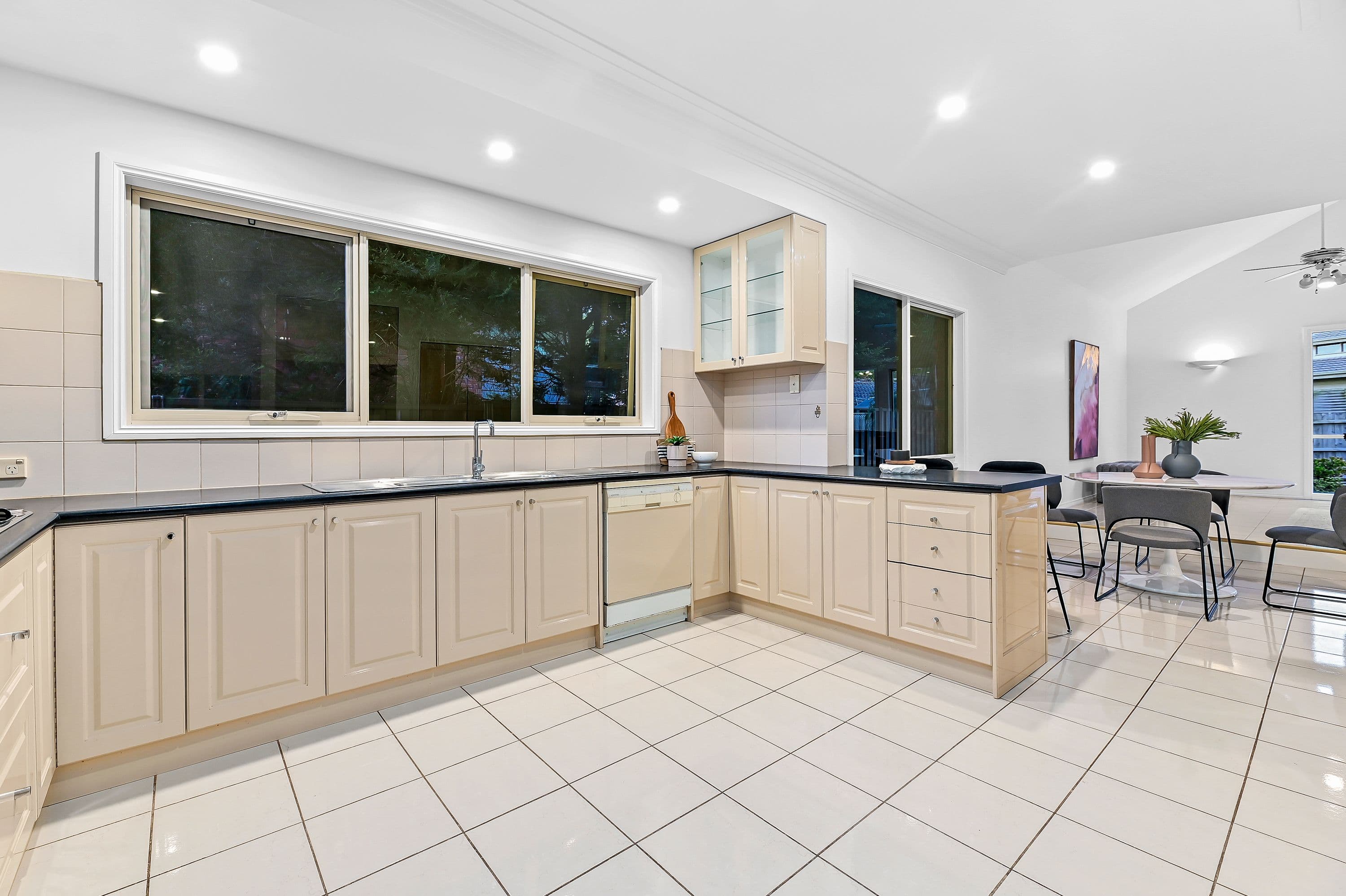 31 Pitfield Crescent, Rowville VIC 3178, Rowville - Thumbnail 8