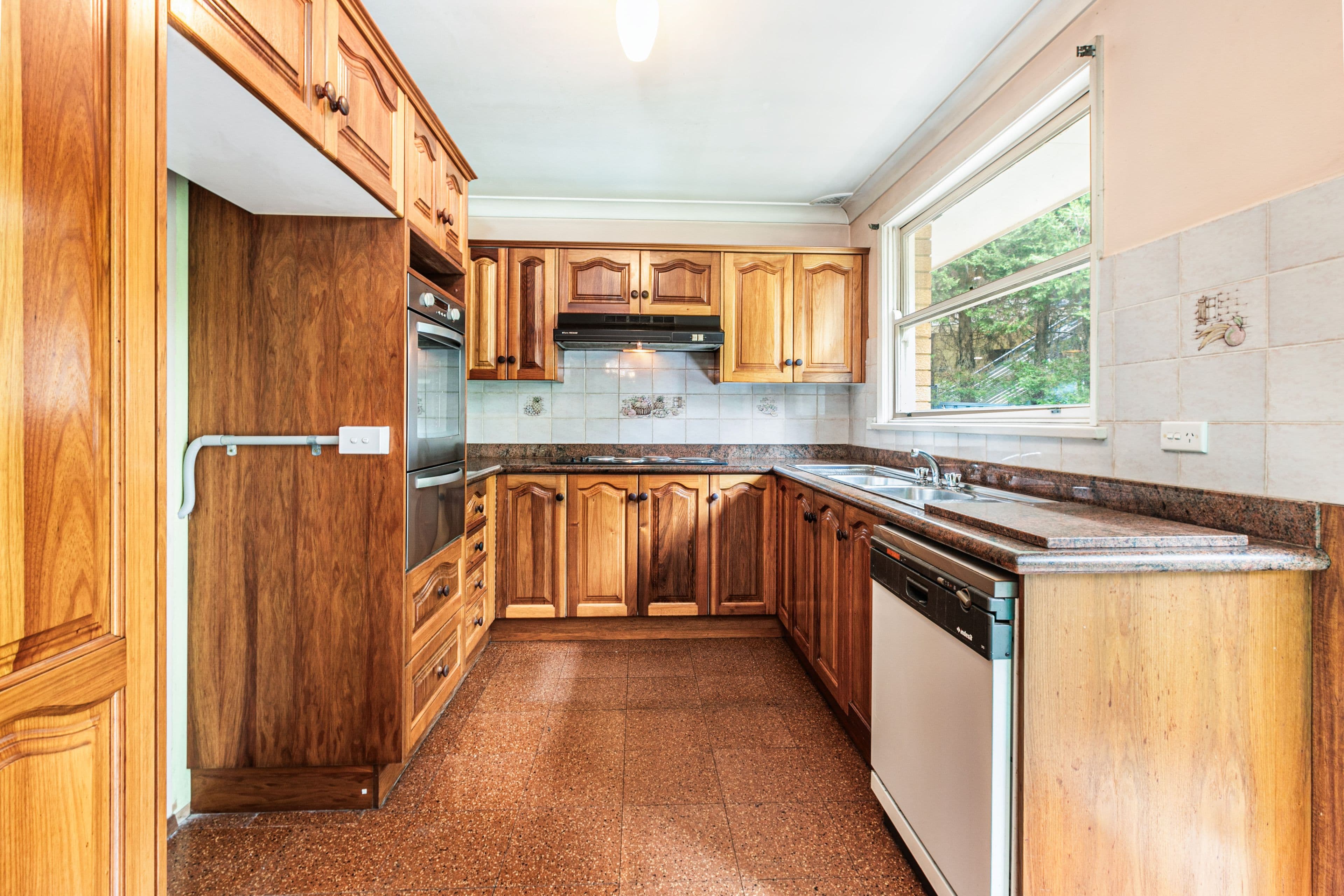 92 Cecil Avenue, Castle Hill NSW 2154, Castle Hill - Thumbnail 2