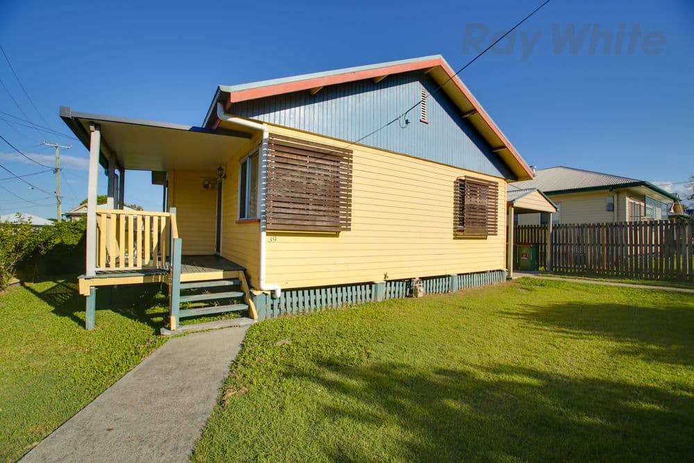 39 Coleman Street, Leichhardt QLD 4305, Leichhardt - Thumbnail 2