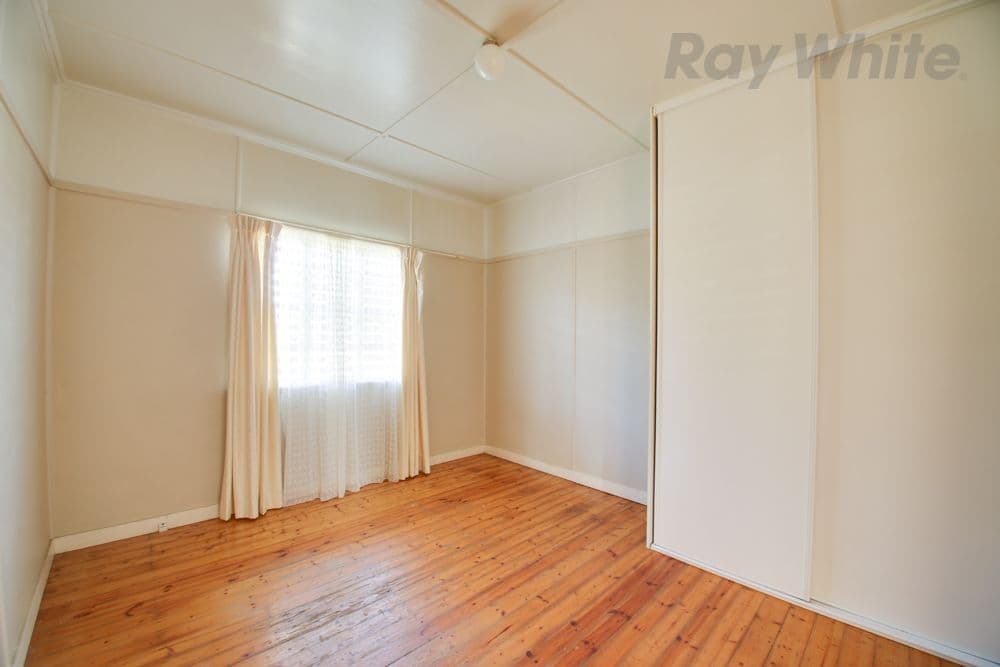 39 Coleman Street, Leichhardt QLD 4305, Leichhardt - Thumbnail 6