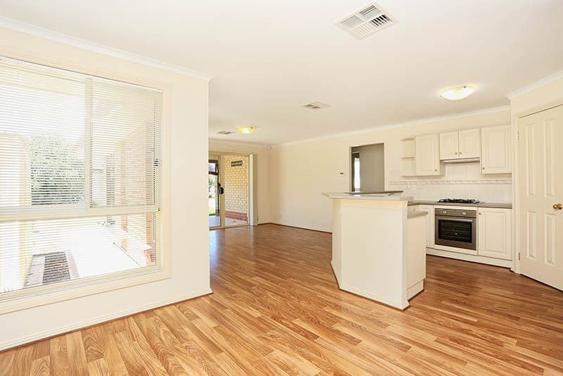 7 Canberra Court, Smithfield SA 5114, Smithfield - Thumbnail 3