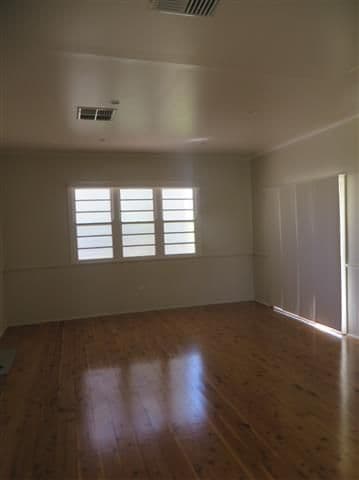 16 Twine Street, Roma QLD 4455, Roma - Thumbnail 4