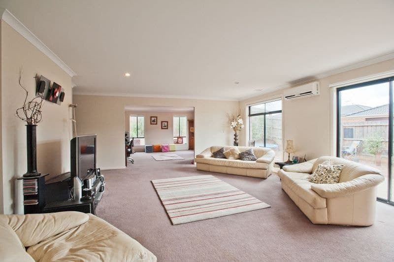 20 Dewar Crescent, Bacchus Marsh - Thumbnail 4