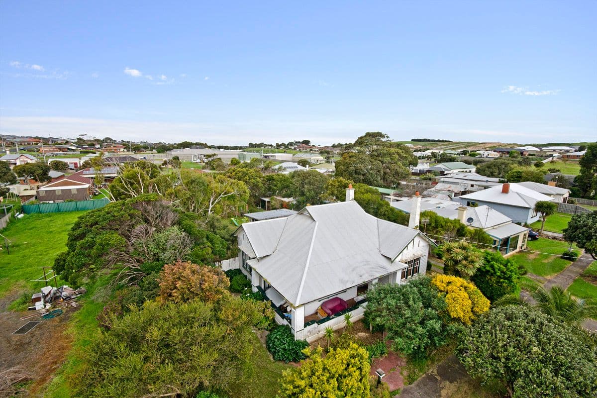 8 Hood Street, DENNINGTON VIC 3280, Dennington - Thumbnail 2