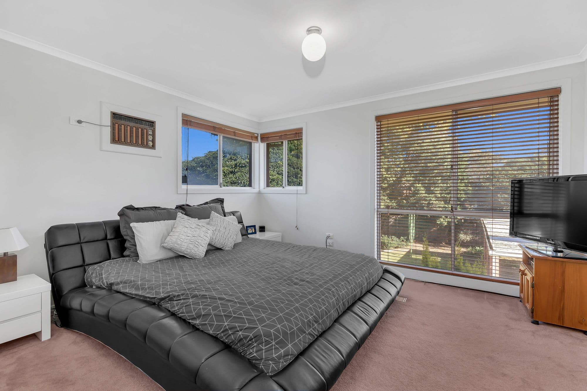 4 Montpellier Drive, Werribee VIC 3030, Werribee - Thumbnail 7