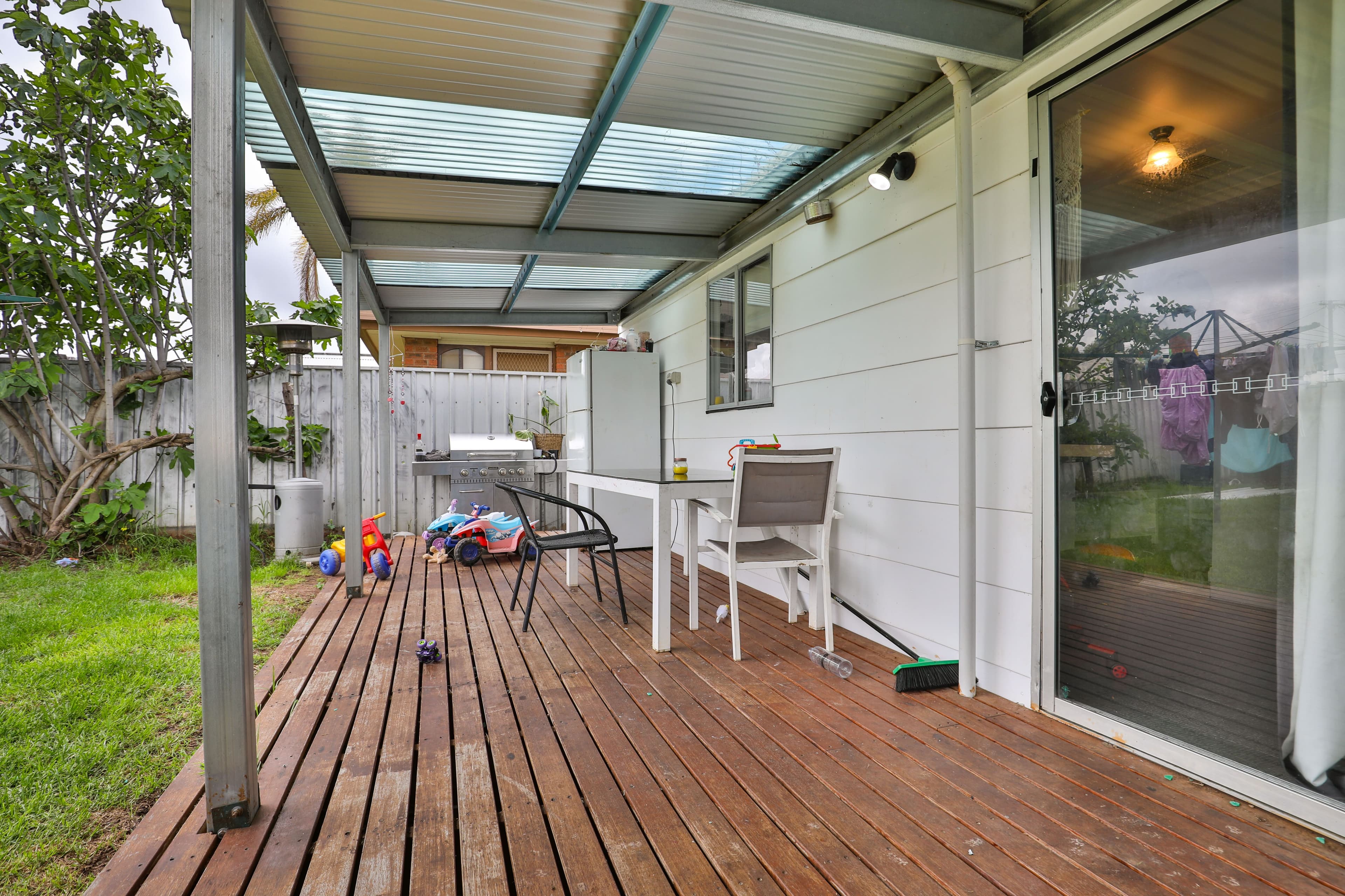 1/70 Edwards Road, Maiden Gully Vic 3551 - Thumbnail 2