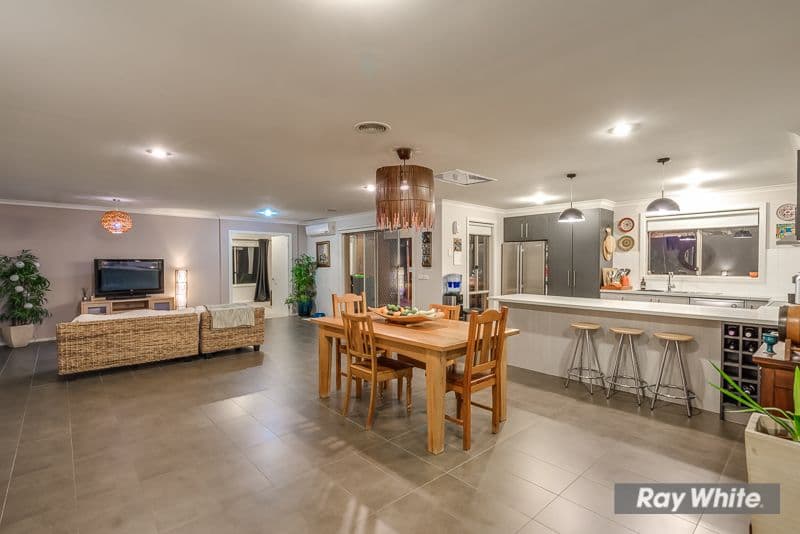 5 Serene Street, Tarneit VIC 3029, Tarneit - Thumbnail 4
