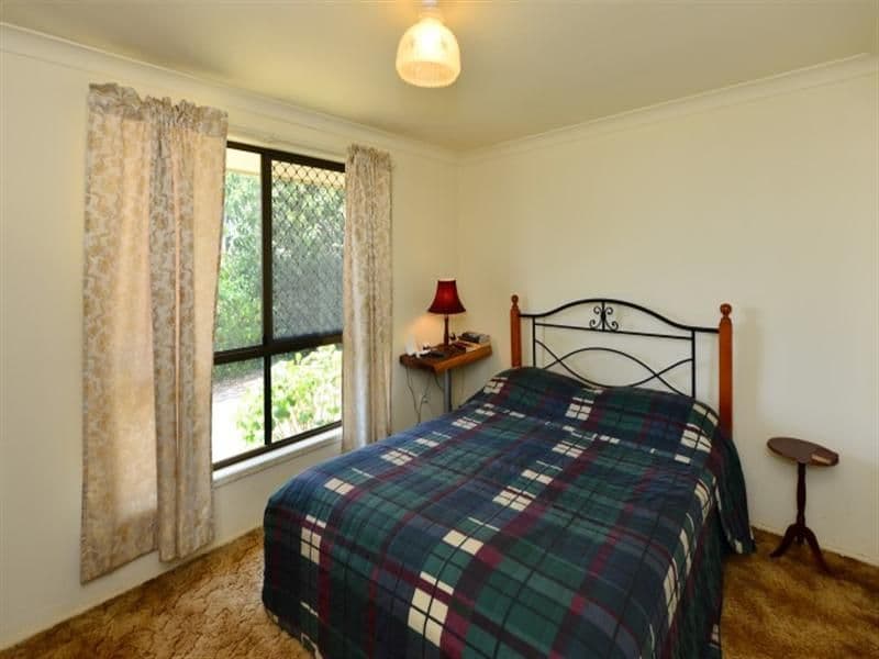 8 Garde Street, CENTENARY HEIGHTS QLD 4350, Centenary Heights - Thumbnail 4