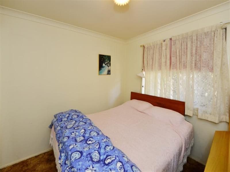 8 Garde Street, CENTENARY HEIGHTS QLD 4350, Centenary Heights - Thumbnail 6