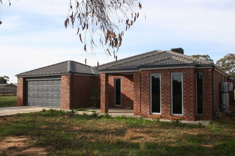 11 Francis Street, ROCHESTER VIC 3561, Rochester - Thumbnail 4