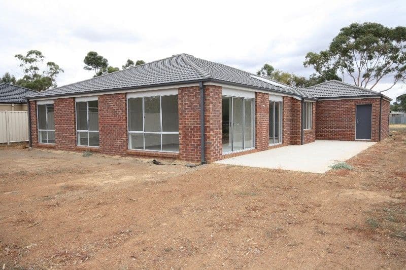 11 Francis Street, ROCHESTER VIC 3561, Rochester - Thumbnail 5