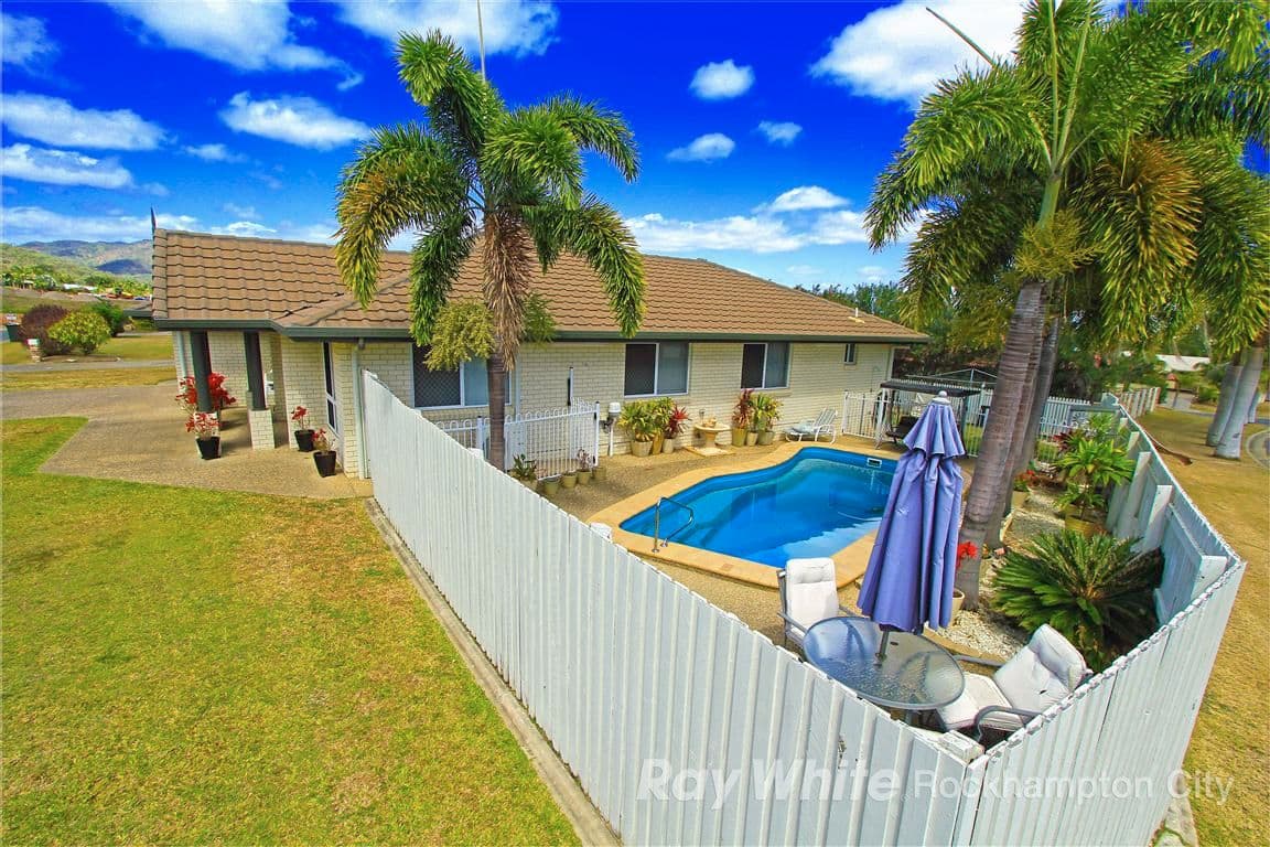 2 Nardoo Close, NORMAN GARDENS QLD 4701, Norman Gardens - Image 1