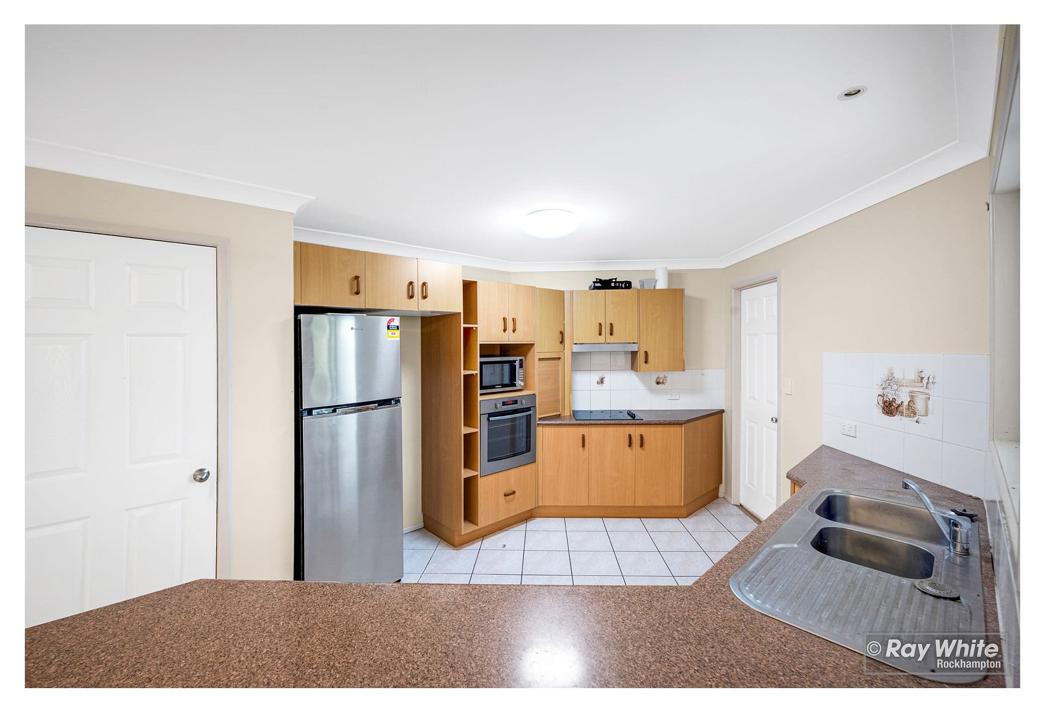 5 Riverwood Grove, Norman Gardens QLD 4701, Norman Gardens - Thumbnail 2