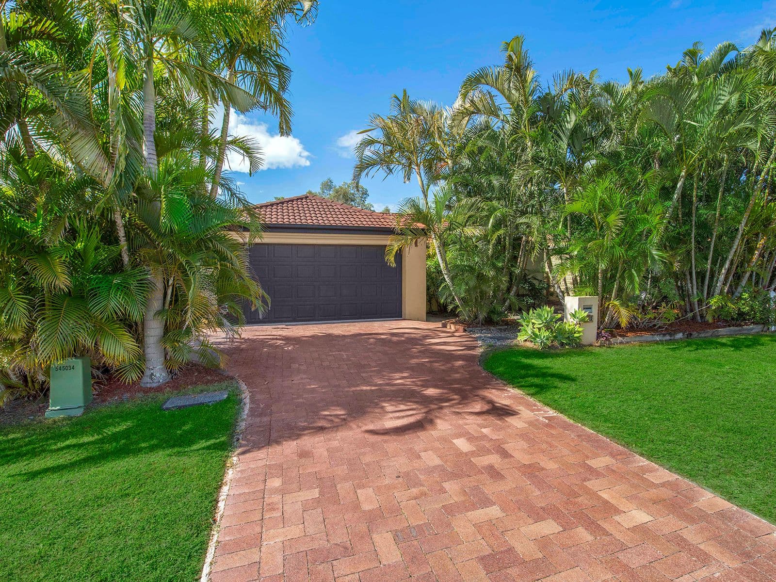 69 Wimbledon Circuit, Carseldine QLD 4034, Carseldine - Image 1