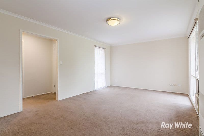 14 Strafford Avenue, Cranbourne VIC 3977, Cranbourne - Thumbnail 2