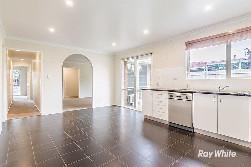 14 Strafford Avenue, Cranbourne VIC 3977, Cranbourne - Thumbnail 7