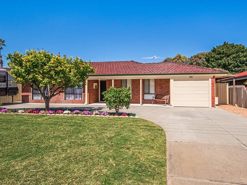 95 Haselmere Circus, Rockingham WA 6168, Rockingham - Thumbnail 2
