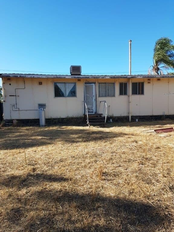 21 Ikewa Street, Mingenew WA 6522, Mingenew - Thumbnail 2