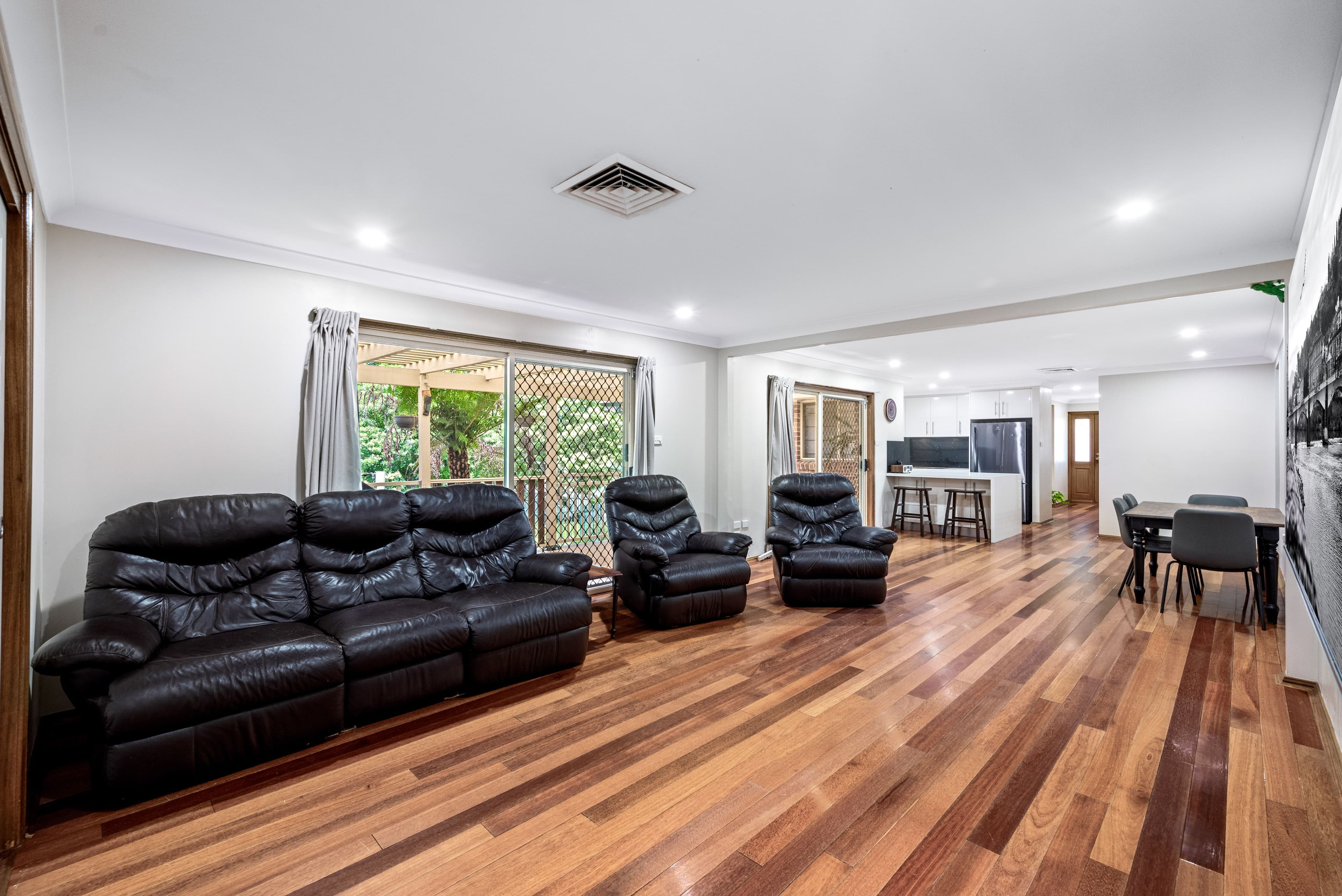 14 Giles Close, Glenmore Park NSW 2745, Glenmore Park - Thumbnail 5