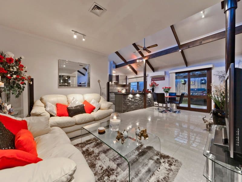 2 Dorchester Court, FRANKSTON VIC 3199, Frankston - Thumbnail 5