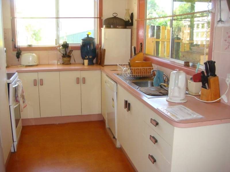 33  Windmill Road, CHINCHILLA QLD 4413, Chinchilla - Thumbnail 2