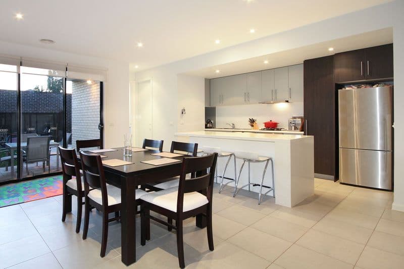 11 Evergreen Boulevard, CLAYTON SOUTH VIC 3169, Clayton South - Thumbnail 3