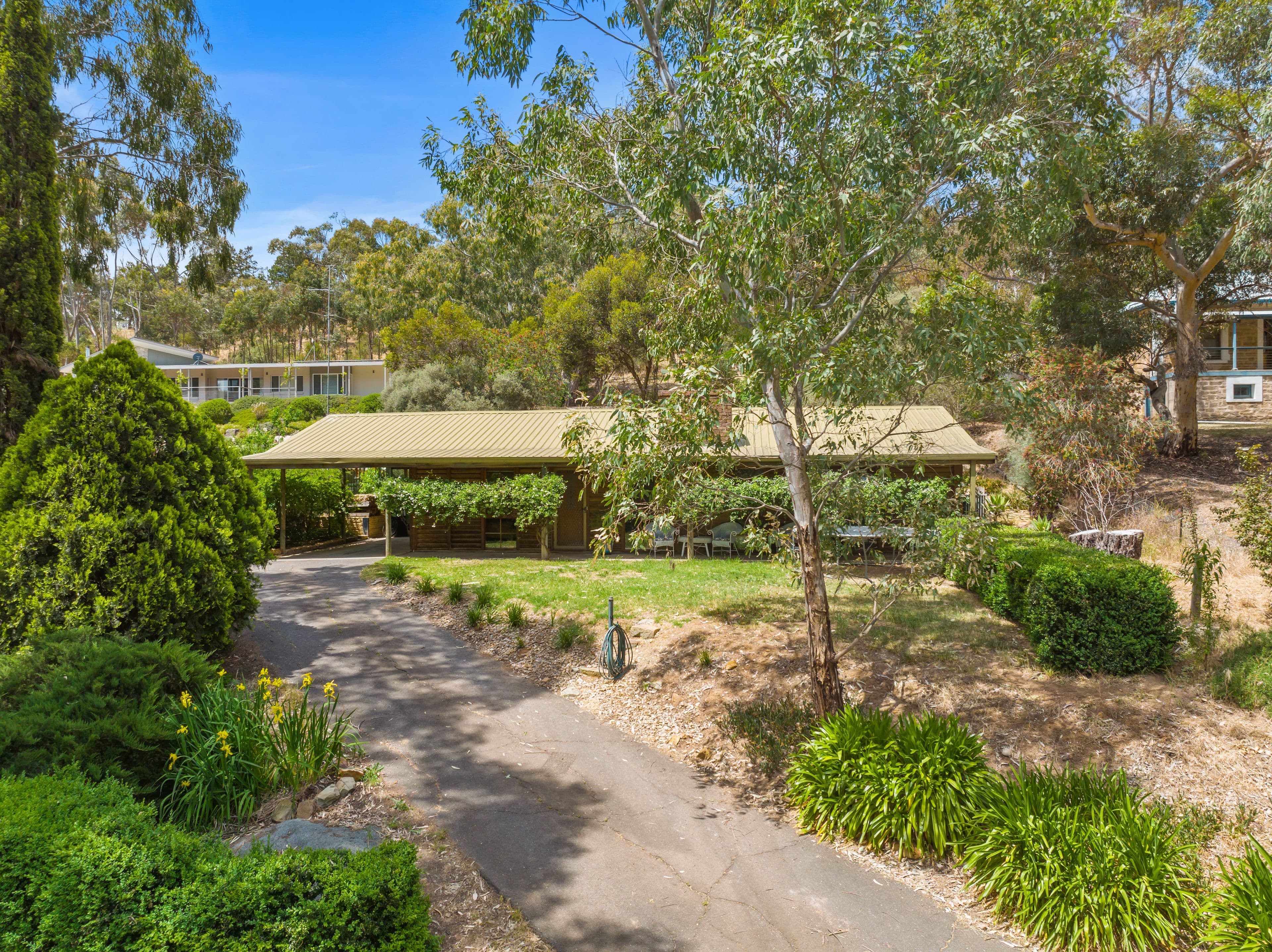 31 Warenda Road, Clare SA 5453, Clare - Image 1