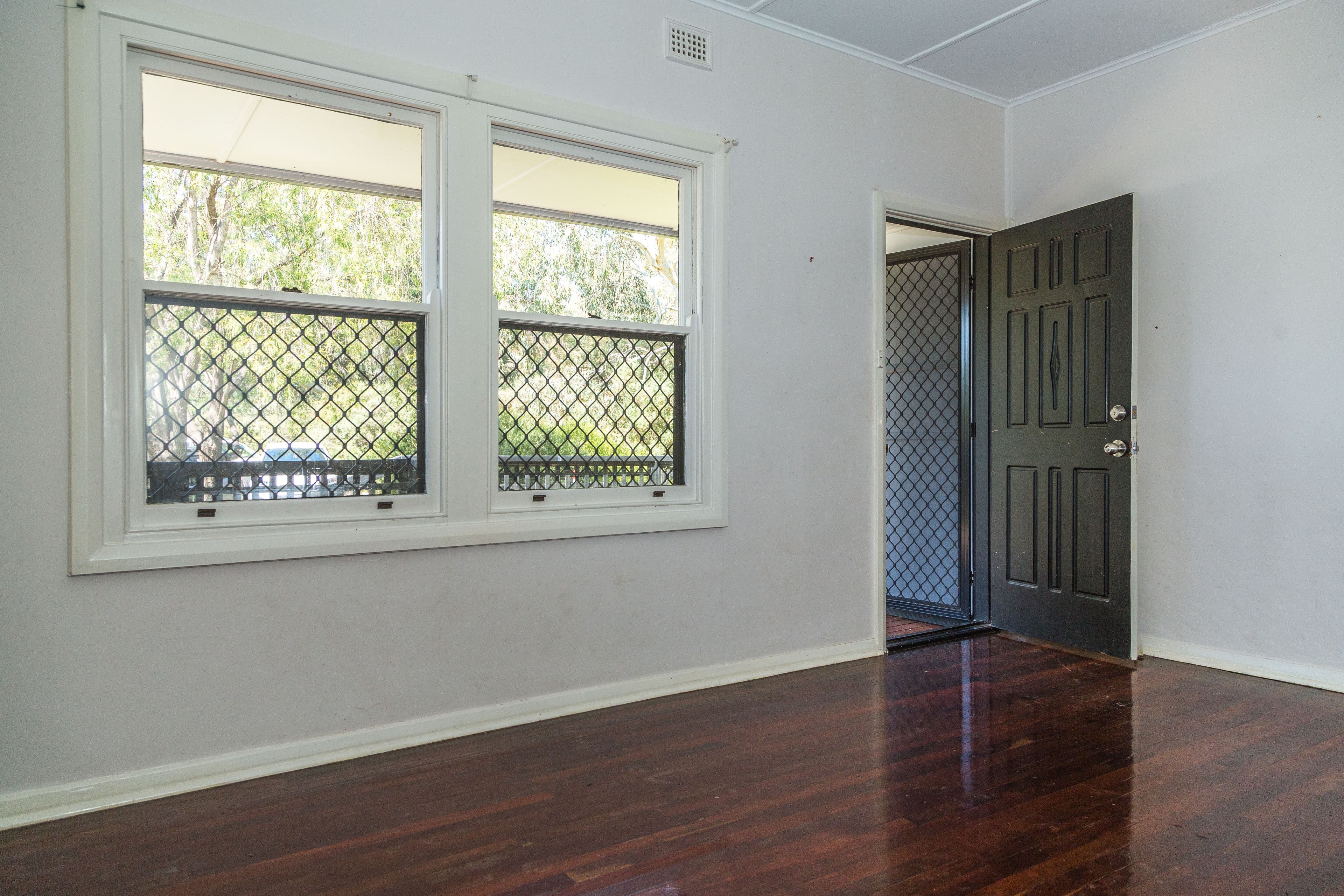 19 Malakoff Street, Yankalilla SA 5203, Yankalilla - Thumbnail 3