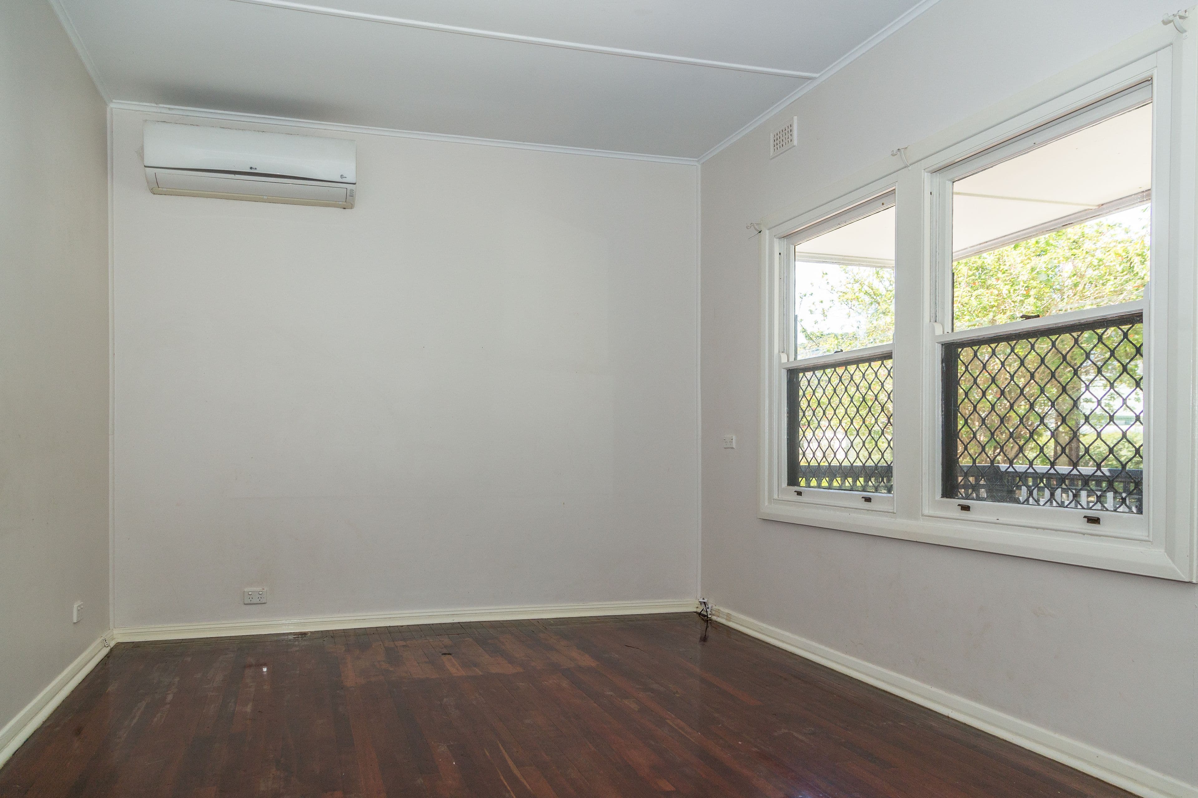 19 Malakoff Street, Yankalilla SA 5203, Yankalilla - Thumbnail 4