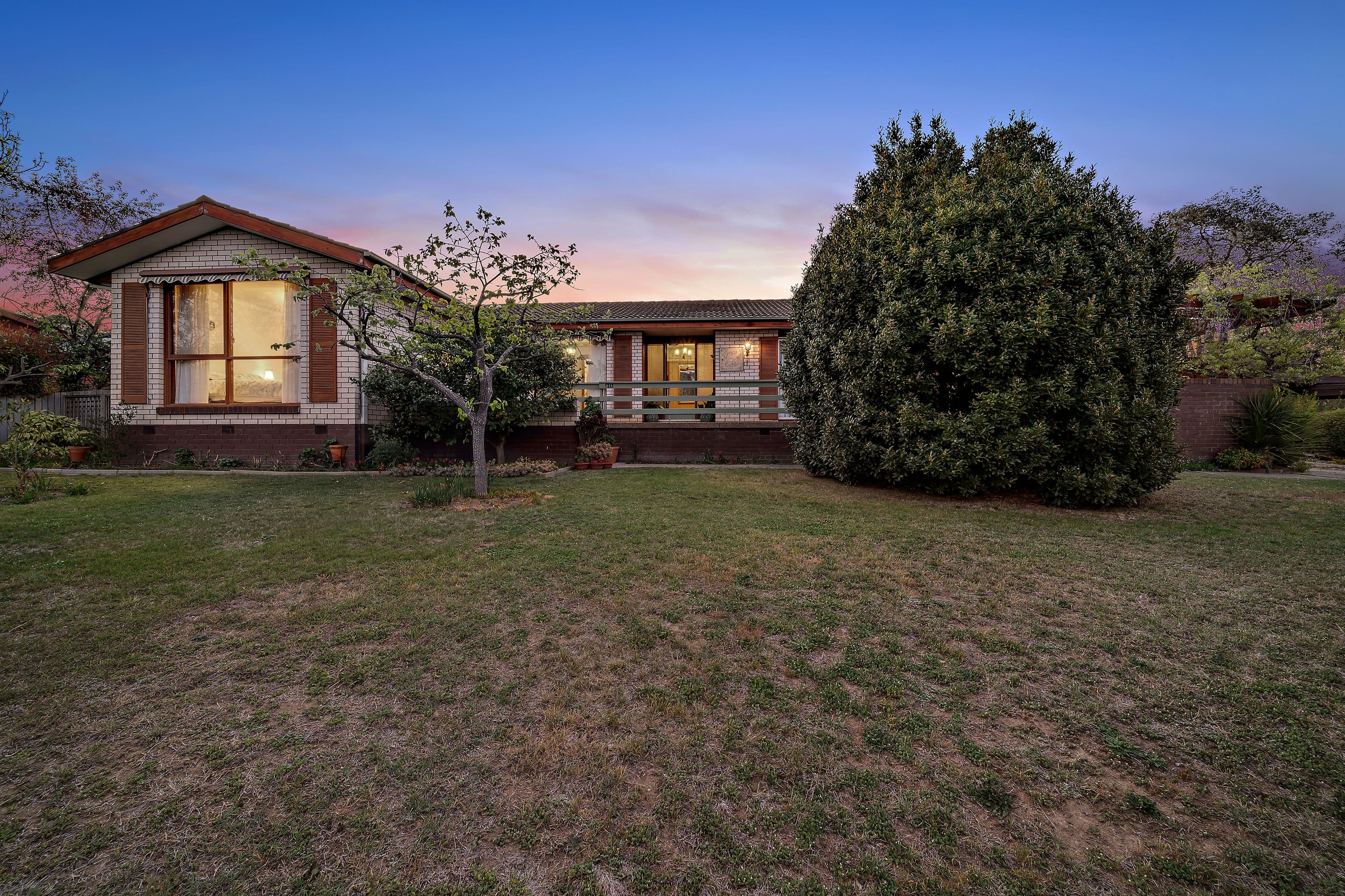 10 Harcourt Street, Weetangera ACT 2614, Weetangera - Image 1