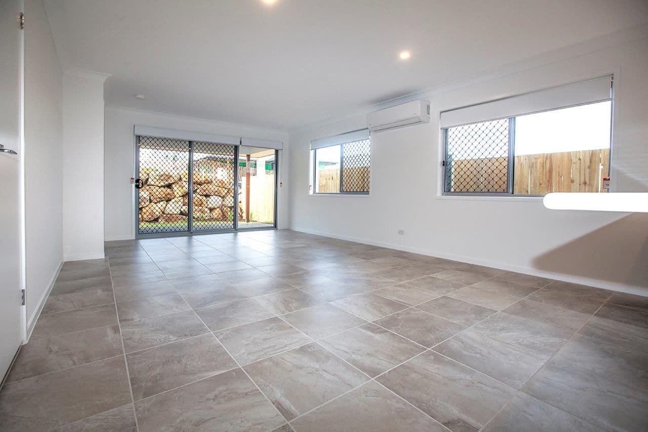 50 Bottlebrush Drive, Deebing Heights QLD 4306, Deebing Heights - Thumbnail 3