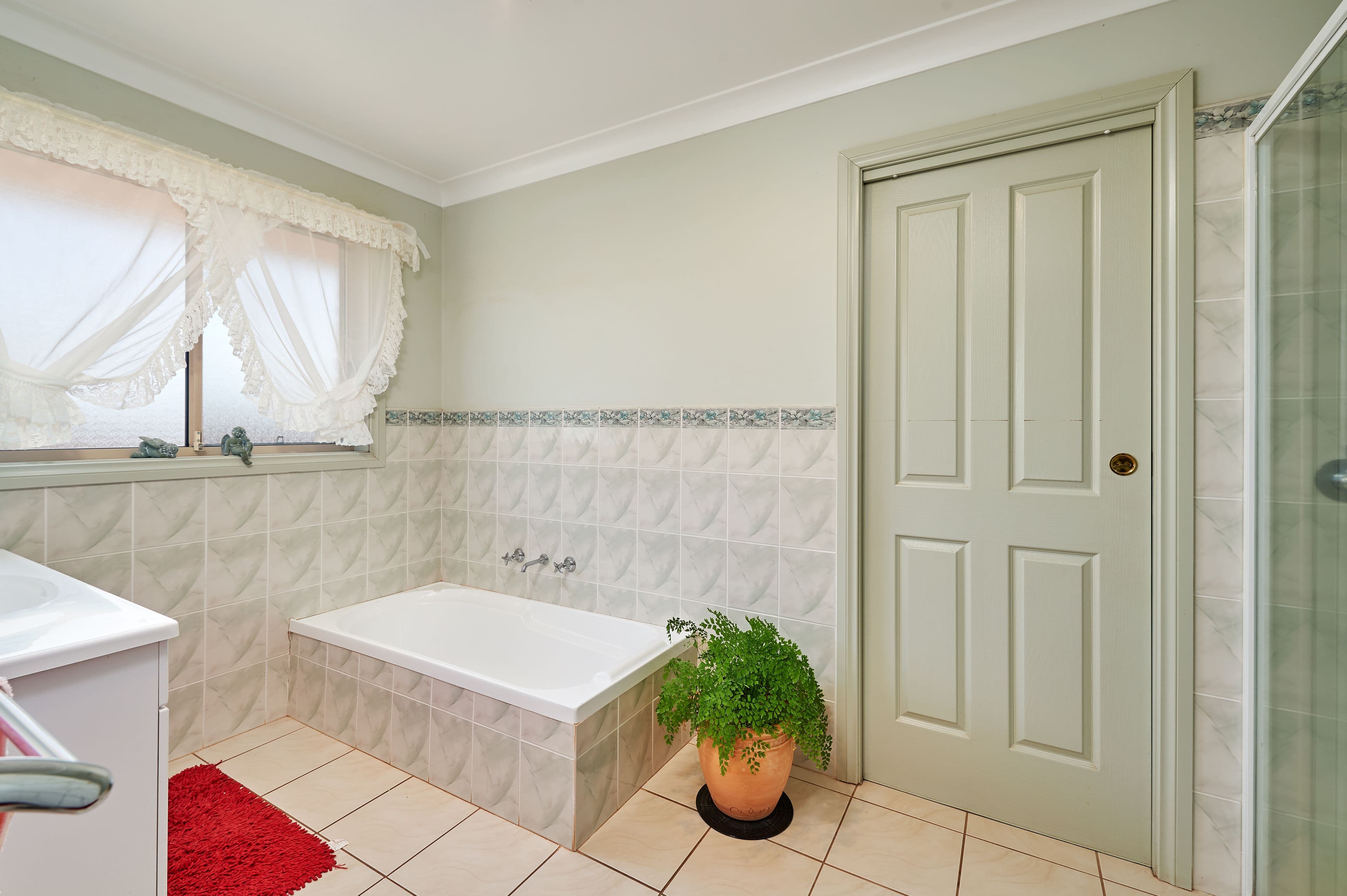 72 Iverach Street, Coolamon - Thumbnail 6