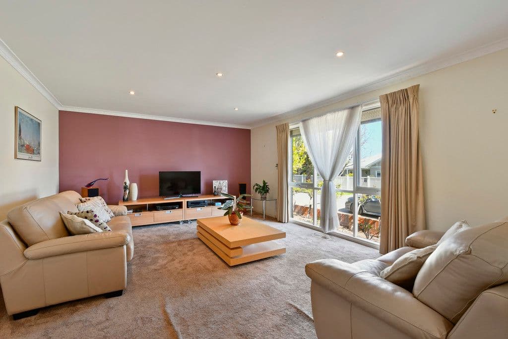 6 Gowrie Street, Bentleigh East VIC 3165, Bentleigh East - Thumbnail 2