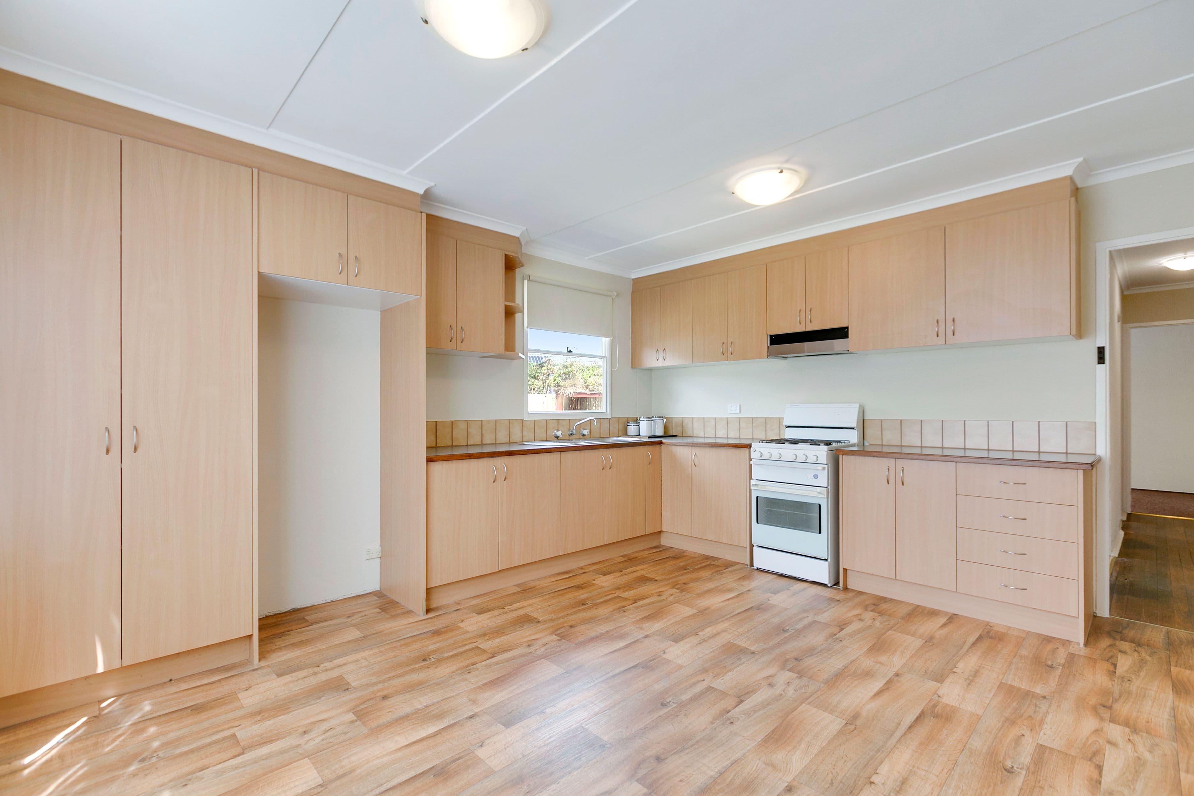 3/6 Victory Street, Croydon - Thumbnail 2
