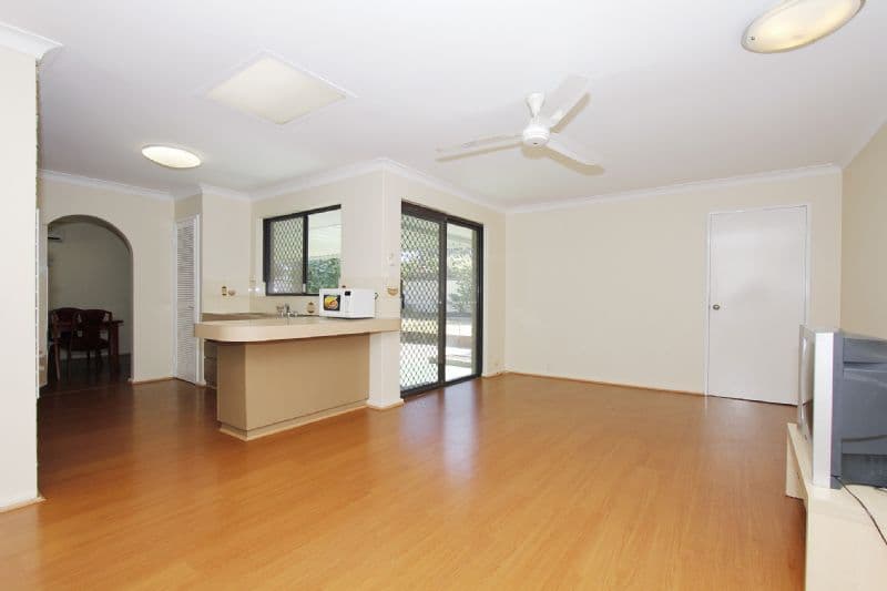 17 Amphion Place, LEEMING WA 6149, Leeming - Thumbnail 4