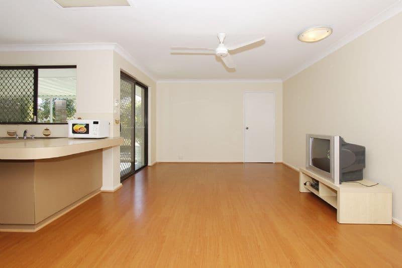 17 Amphion Place, LEEMING WA 6149, Leeming - Thumbnail 5