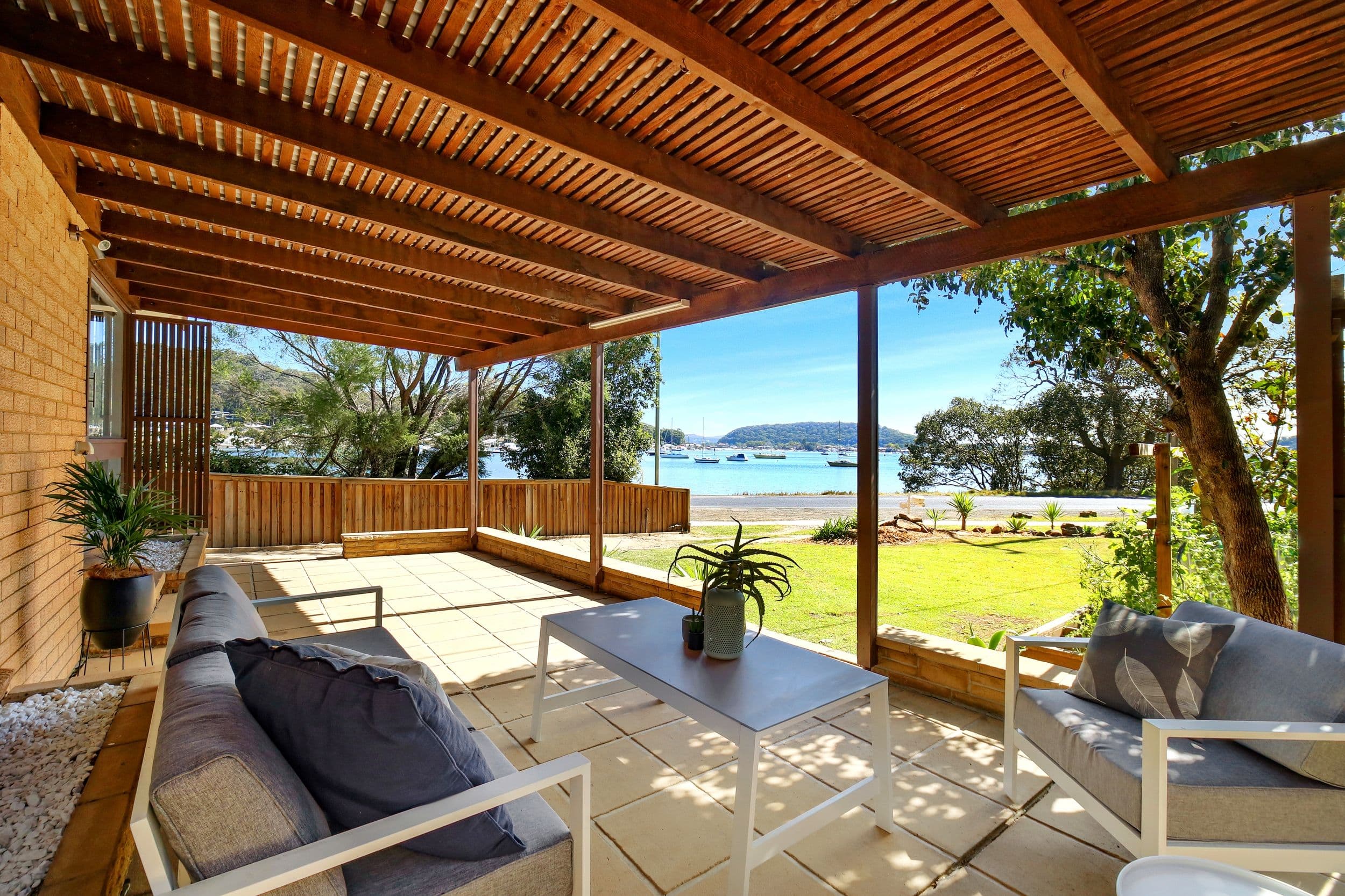 8 Pretty Beach Road, Pretty Beach - Thumbnail 2