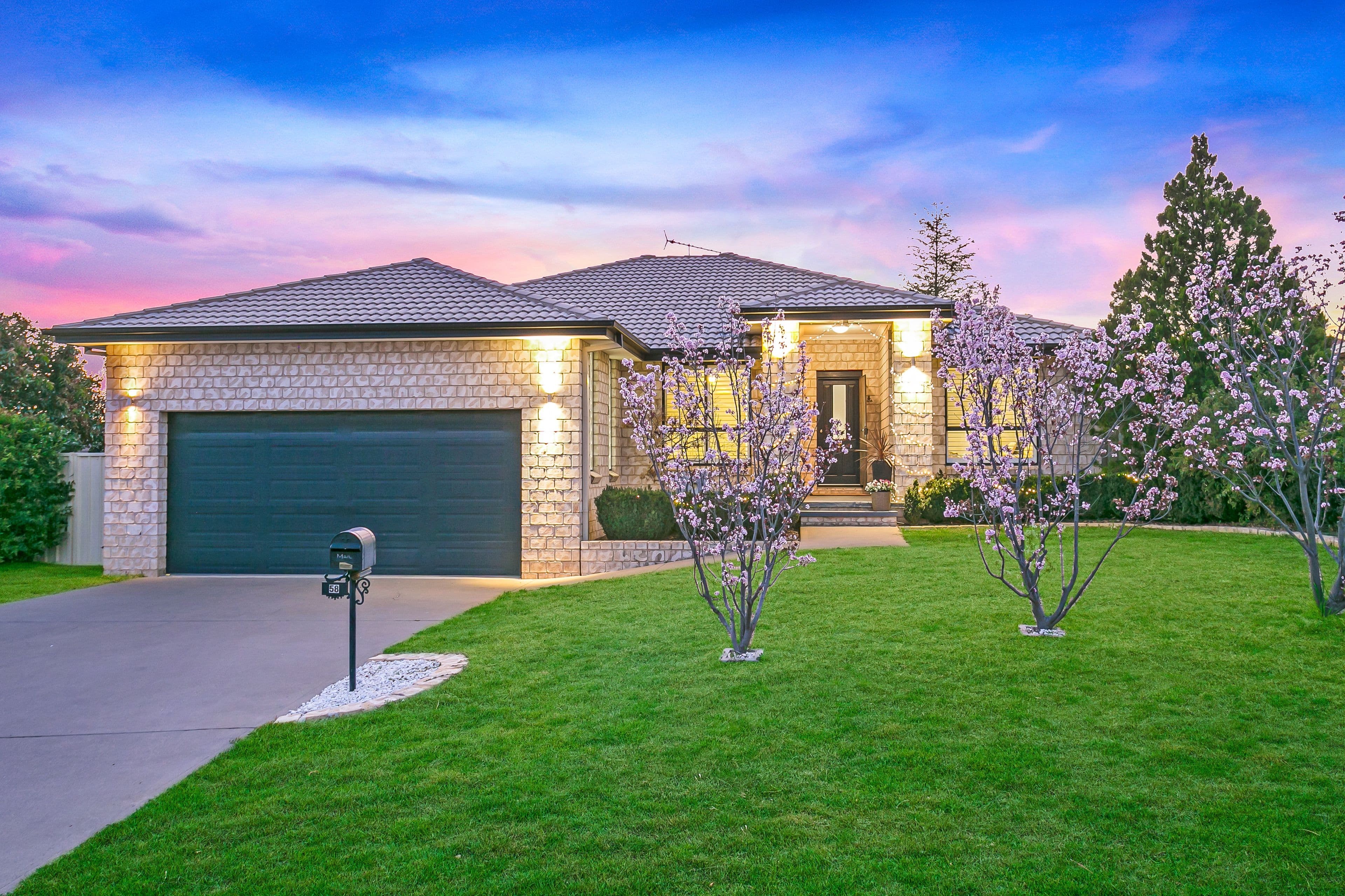 58 Grant Street, Tamworth NSW 2340, Tamworth - Image 1