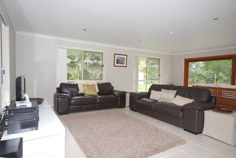 10 Charlotte Drive, WEYBA DOWNS QLD 4562, Weyba Downs - Thumbnail 5