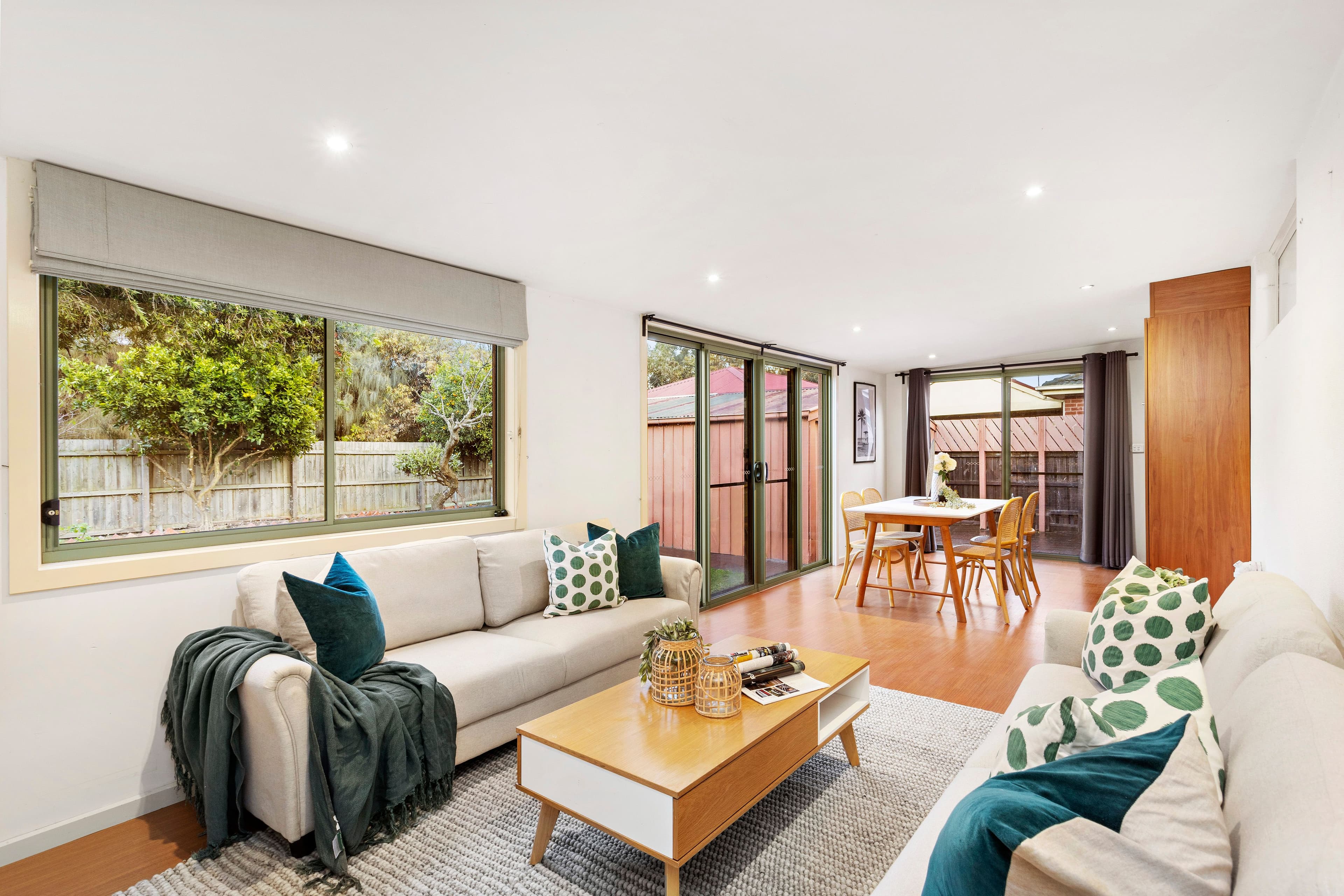 98 Sherbrooke Avenue, Oakleigh South VIC 3167, Oakleigh South - Thumbnail 3