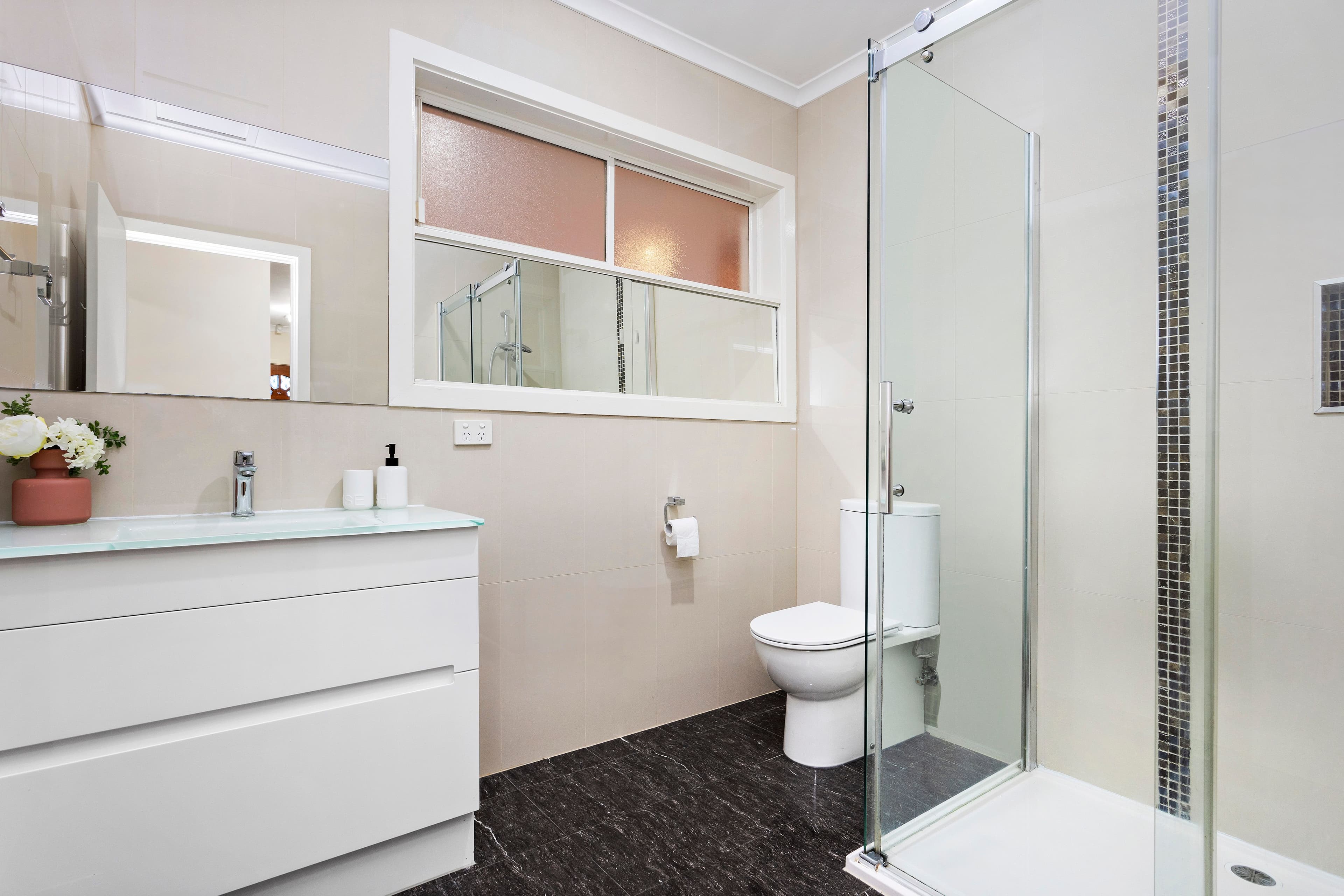 98 Sherbrooke Avenue, Oakleigh South VIC 3167, Oakleigh South - Thumbnail 7