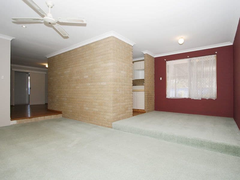 10  Casma Grove, BALLAJURA WA 6066, Ballajura - Thumbnail 6