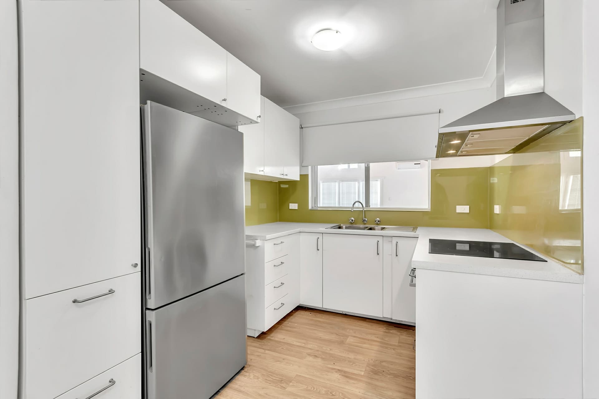 36 Parmelia Way, Madora Bay, Madora Bay - Thumbnail 2