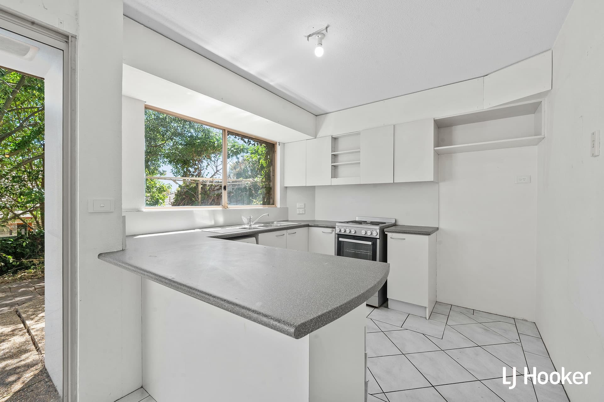 5/8 Ranken Place, Belconnen, Belconnen - Thumbnail 3