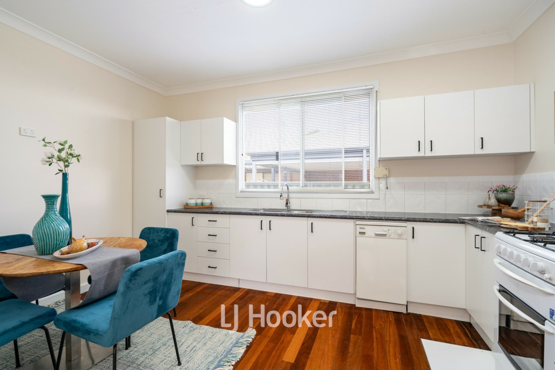 1/16 Flaherty Court, Carey Park, Carey Park - Thumbnail 4